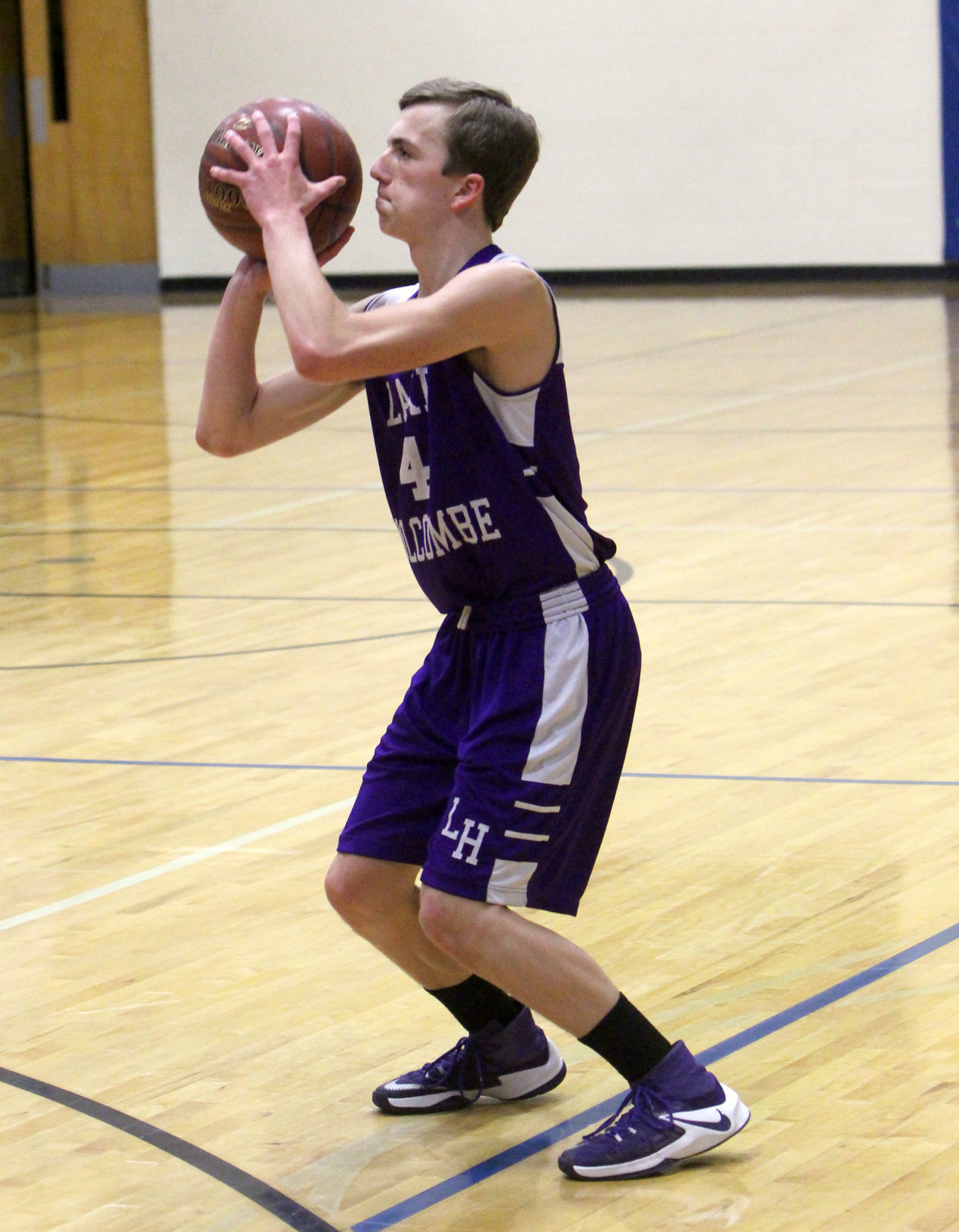 Lake Holcombe at Cornell boys basketball 1-10-19